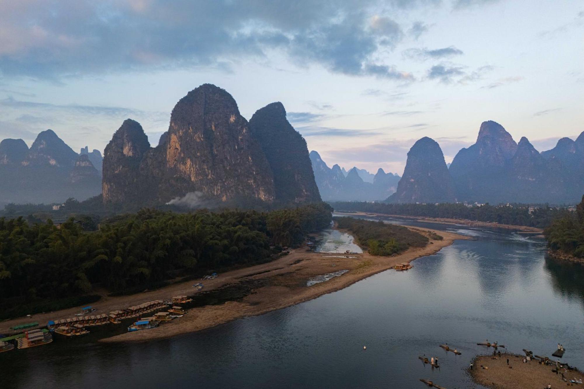 Guilin Village Creek Inn-Free Private Car Pick Up Station Stay 3 Nights المظهر الخارجي الصورة