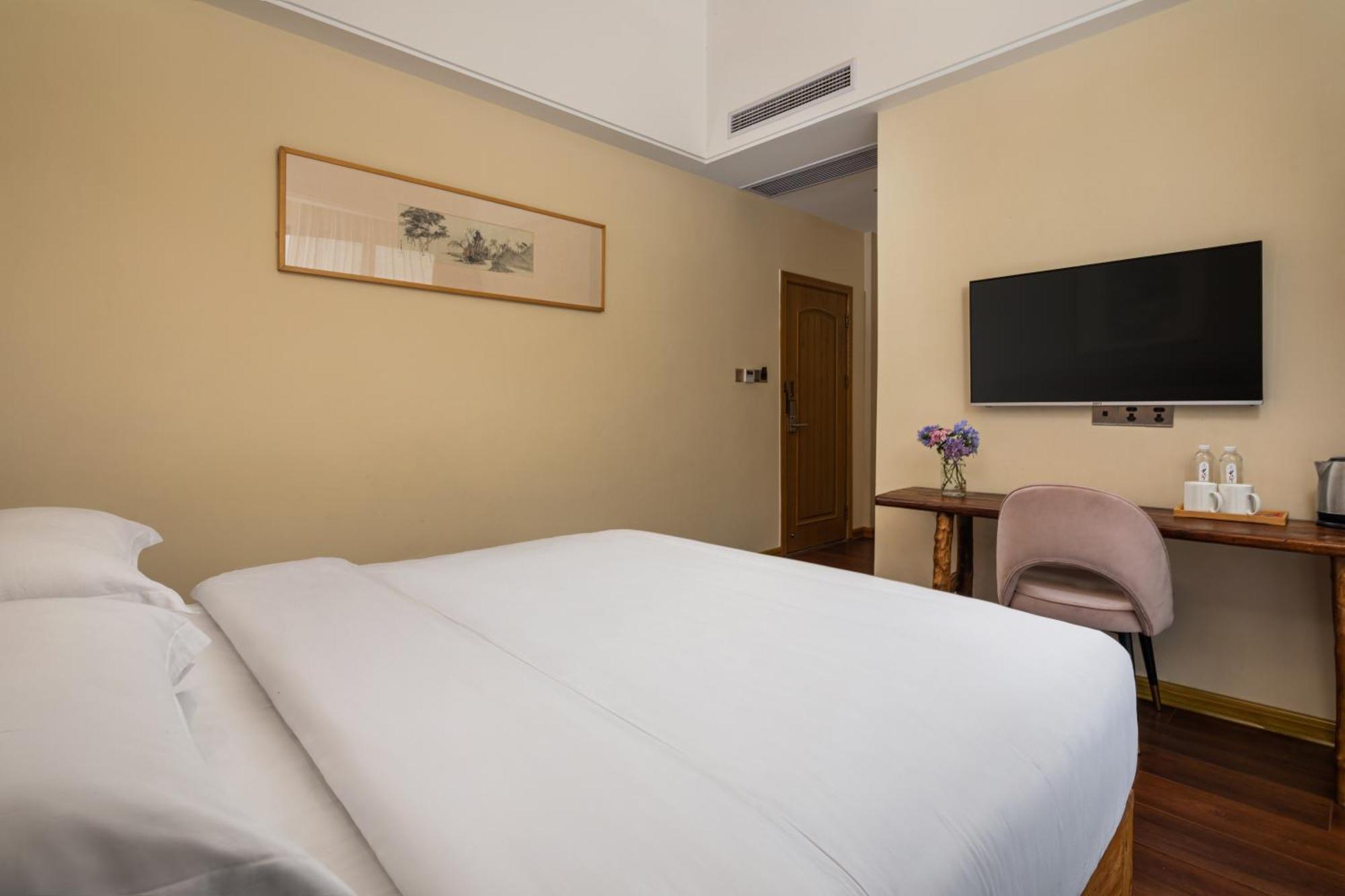 Guilin Village Creek Inn-Free Private Car Pick Up Station Stay 3 Nights المظهر الخارجي الصورة